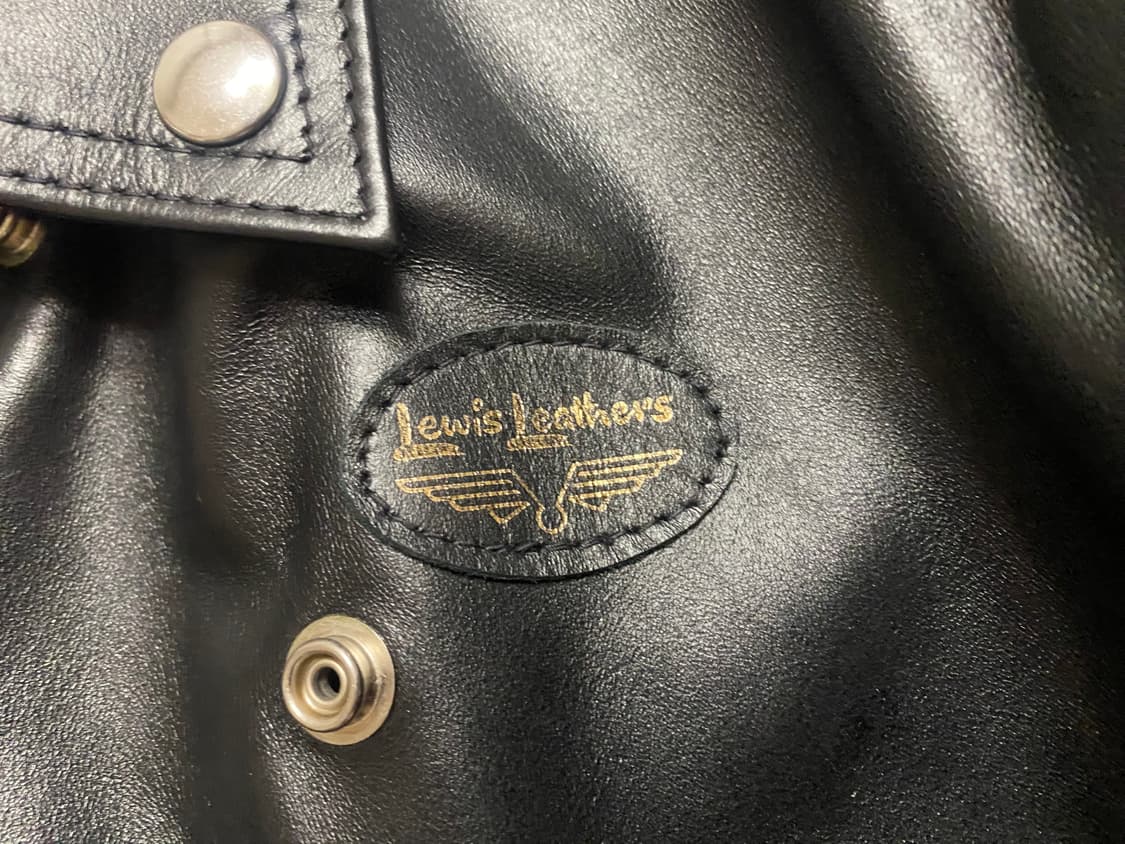 루이스레더 391 라이트닝 홀스하이드 42R 판매합니다 상품이미지3