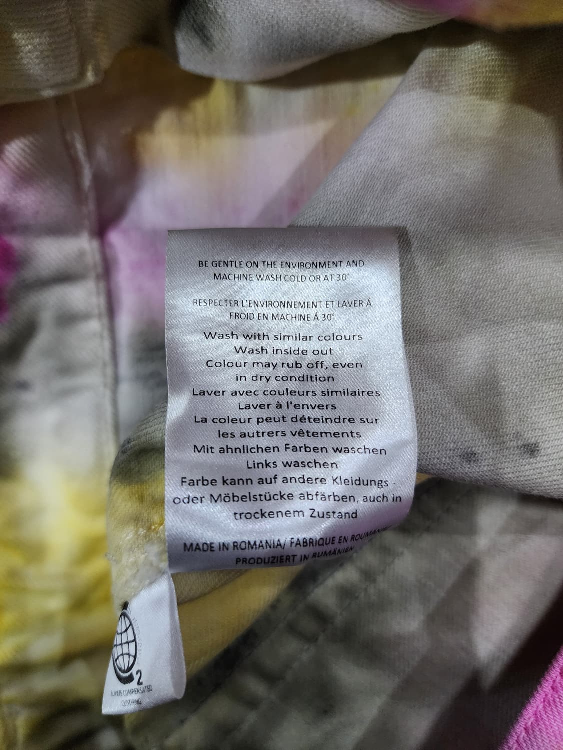 GANNI 가니 멀티 컬러 워시드 타이다이 데님 쇼츠 반바지 25 상품이미지8