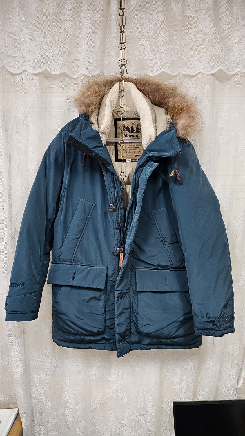 212 마모트 아웃도어  패딩 상품이미지2