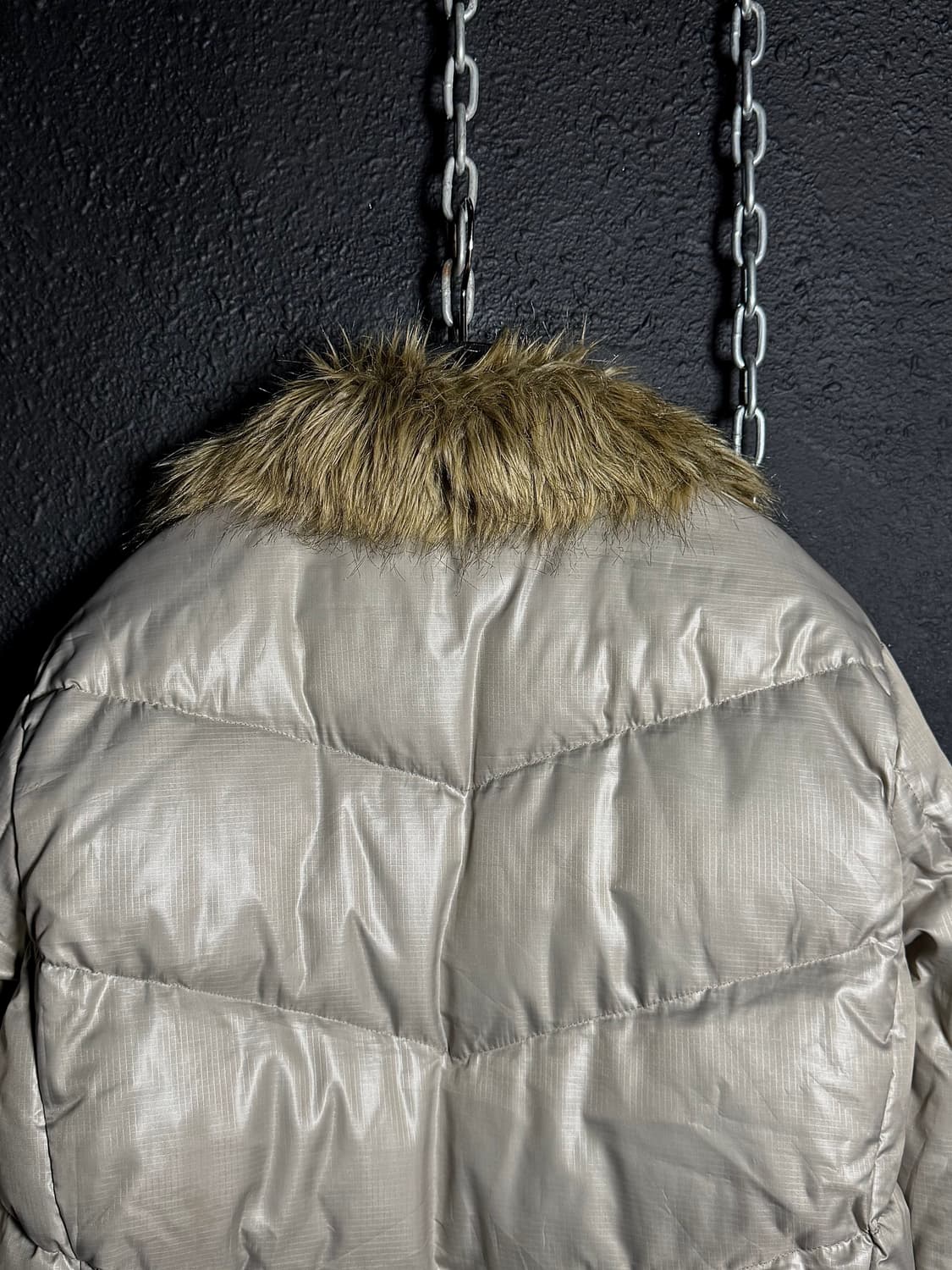 EVOLUTION –  Ivory fur trimmed down jack 상품이미지7