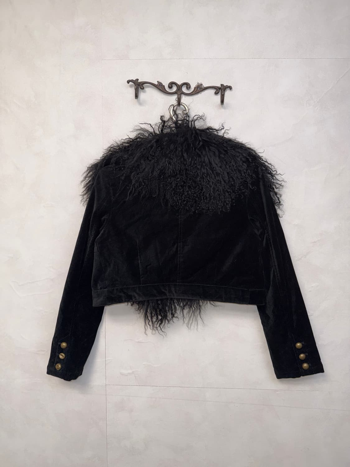 Black grunge hairy fur velvet bolero jk 상품이미지3