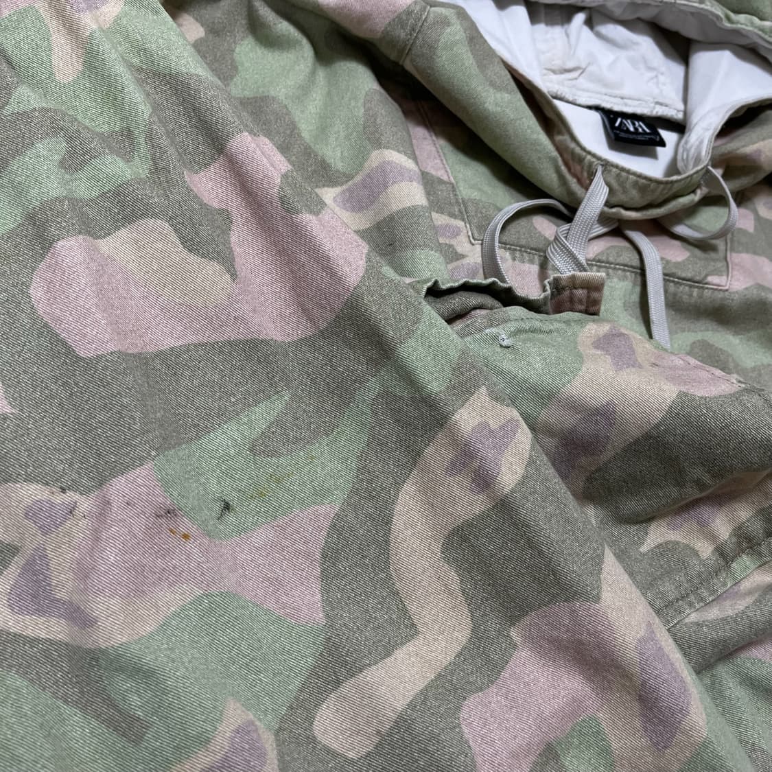 자라 밀리터리 후드 풀오버 [카모플라쥬] XL/105 상품이미지7