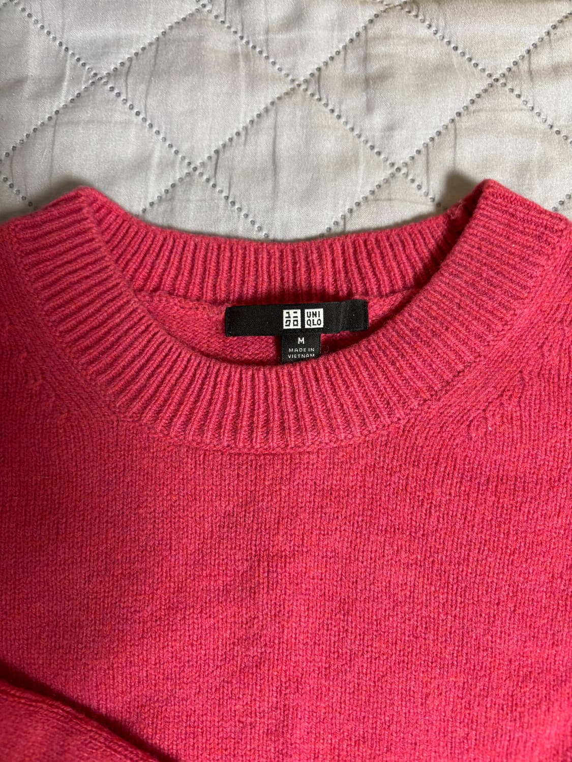 유니클로 램스울 크루넥 스웨터 상품이미지2