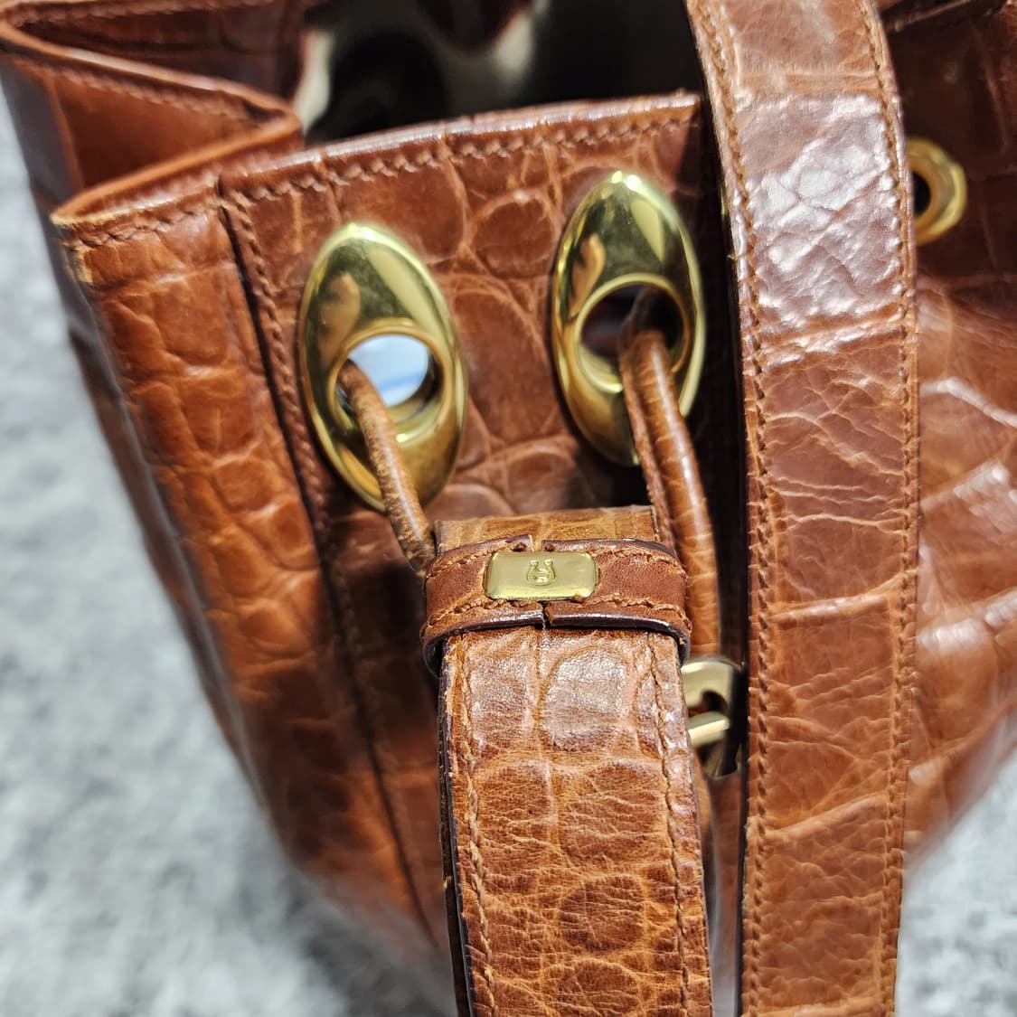 아이그너 와니무늬 숄더백 크로스백 상품이미지4