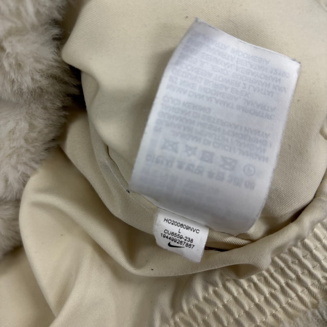 나이키 후리스 퍼 자켓 상품이미지10