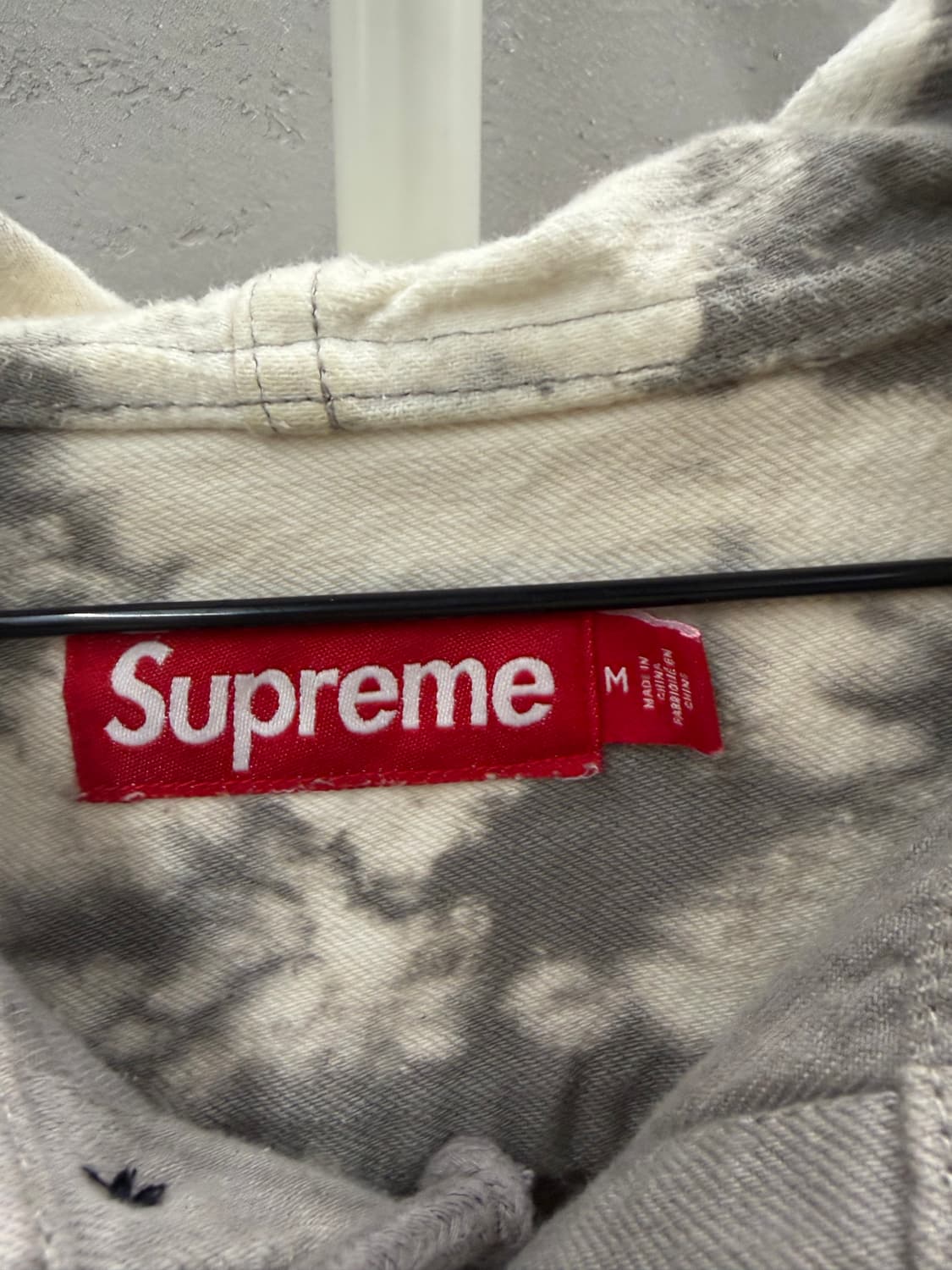 Supreme hooded denim shirt bleached 25SS 상품이미지6