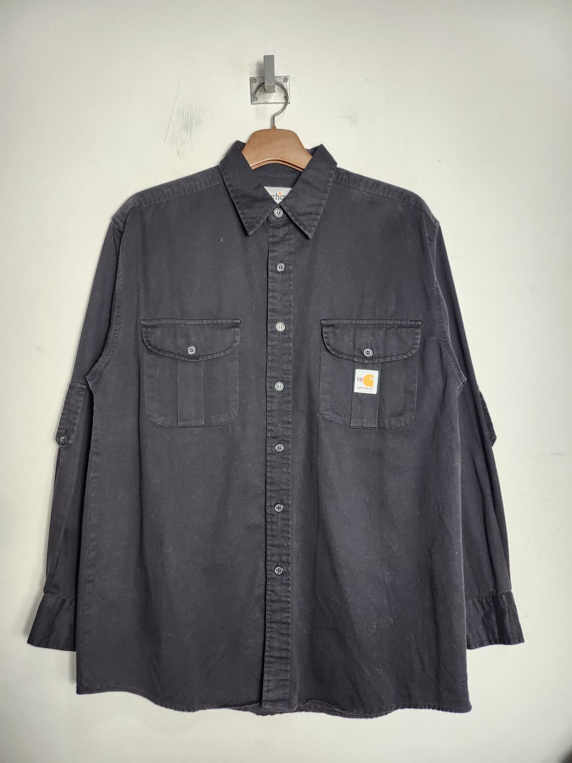 칼하트 블랙 워크셔츠 상품이미지1