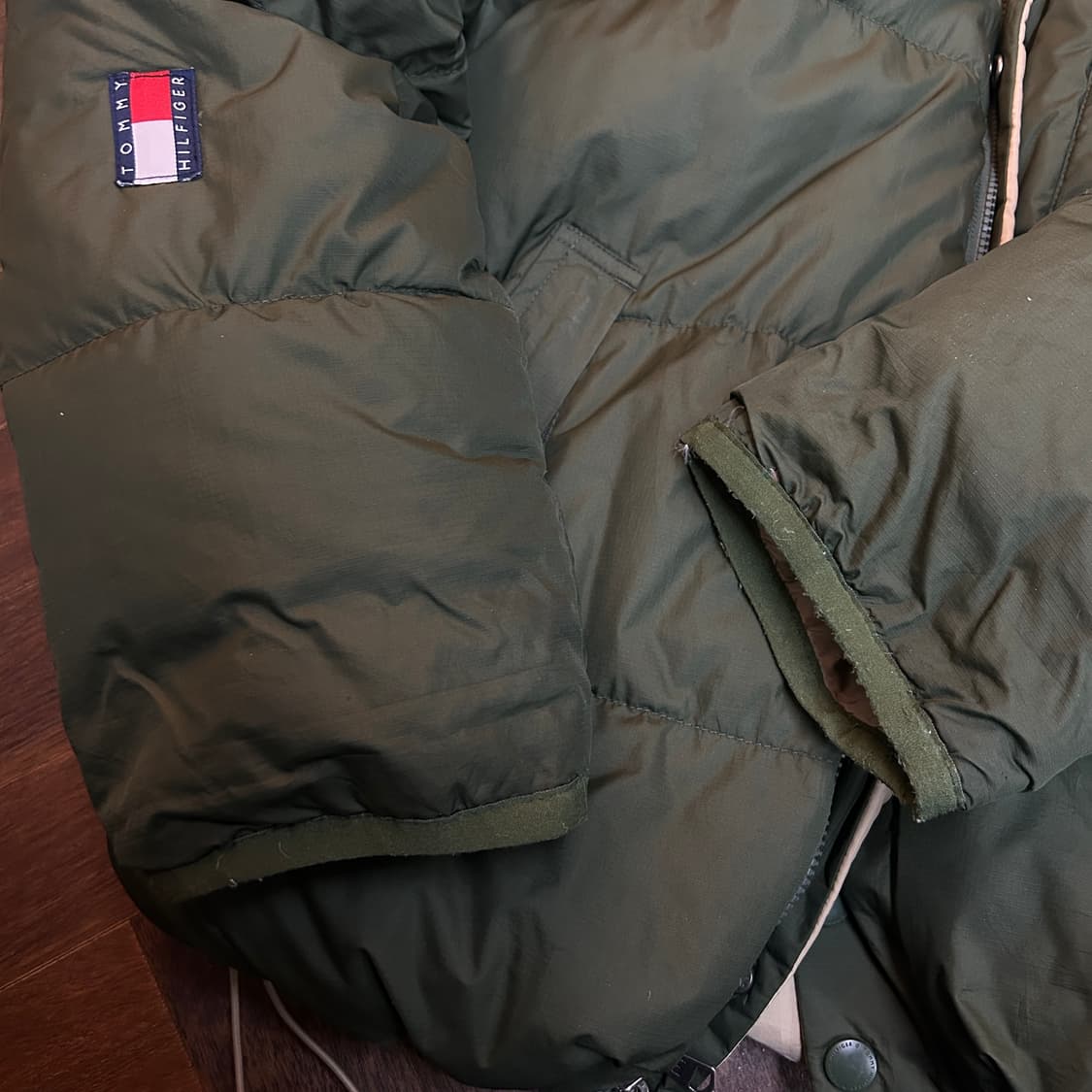 Tommy Hilfiger 타미힐피거 빈티지 완장 덕다운 패딩 리버시블 상품이미지6