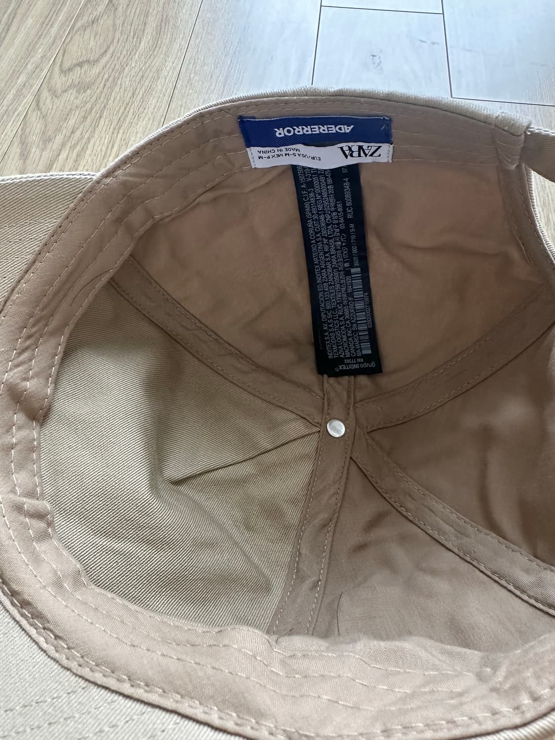 아더에러 자라 콜라보 캡 상품이미지3