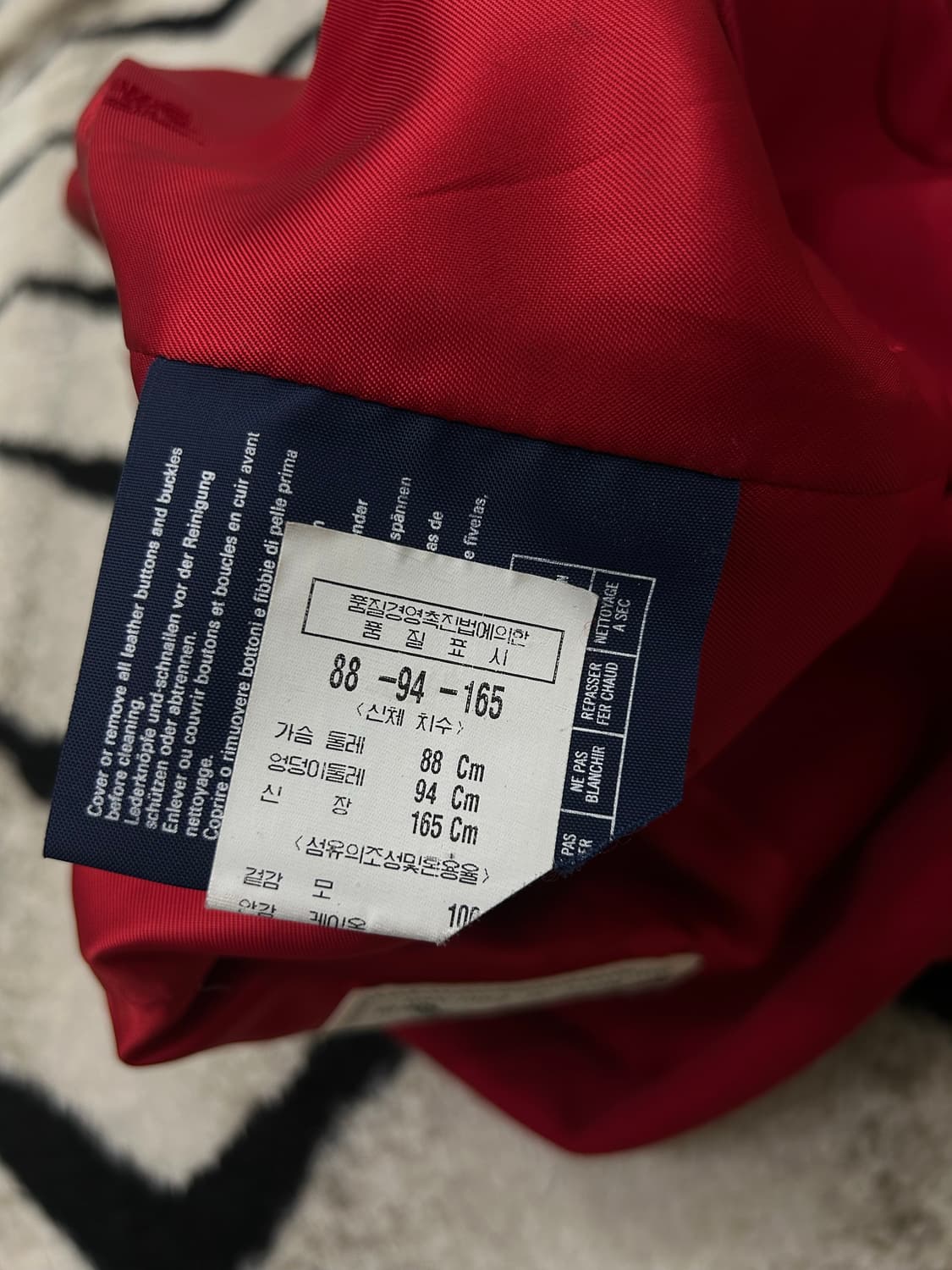 [66]버버리 크레스트 로고 금장 블레이저/레드 상품이미지7