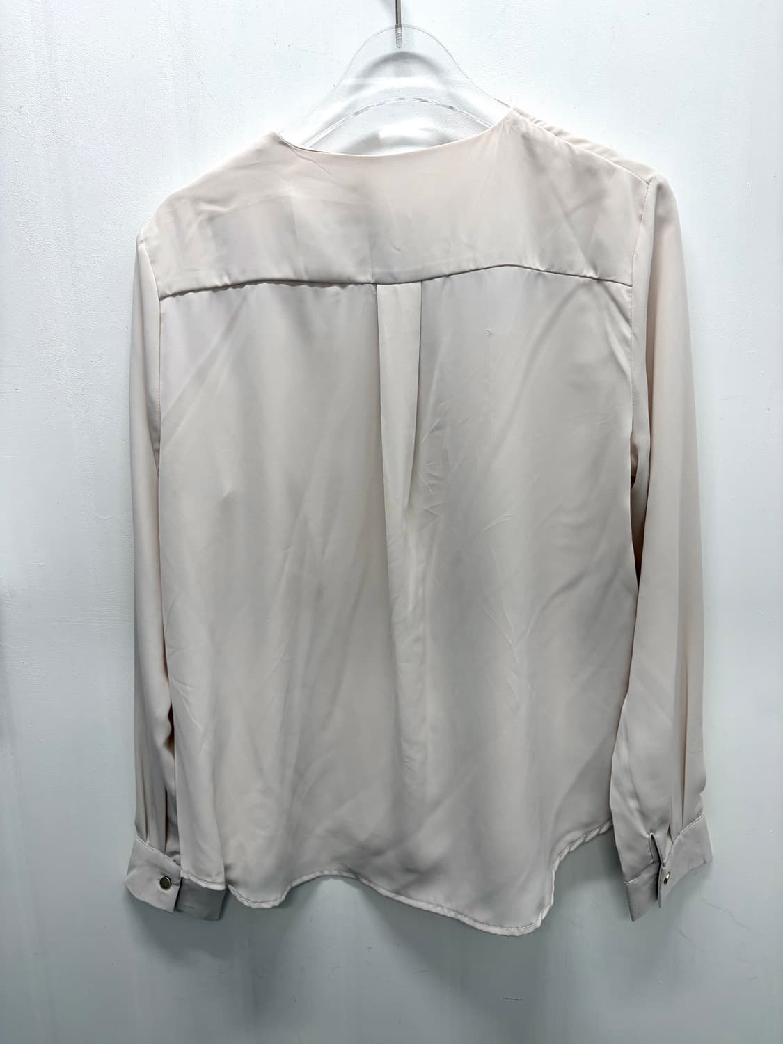 Soft Pleat Blouse 상품이미지4