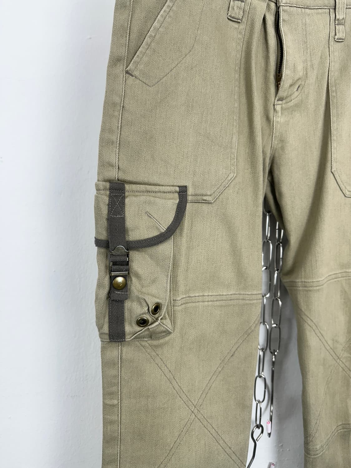 JPN Eyelet Detail Cargo Pants 상품이미지8