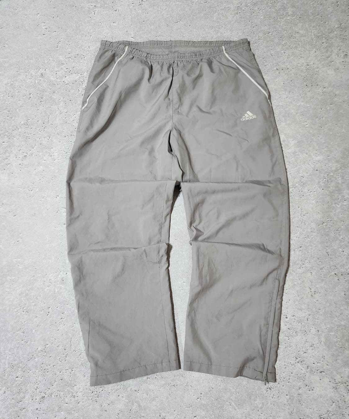 아디다스 그레이 트랙팬츠 바람막이 와이드 바지 상품이미지1