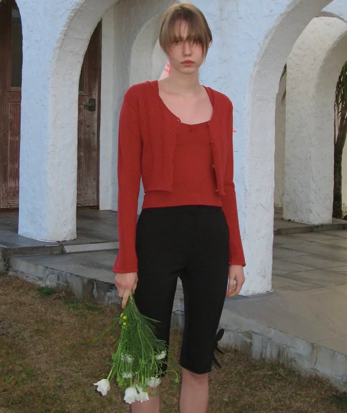 시눈 SCALLOP PUNCHING 스캘럽 펀칭 니트 슬리브리스 세트 상품이미지1