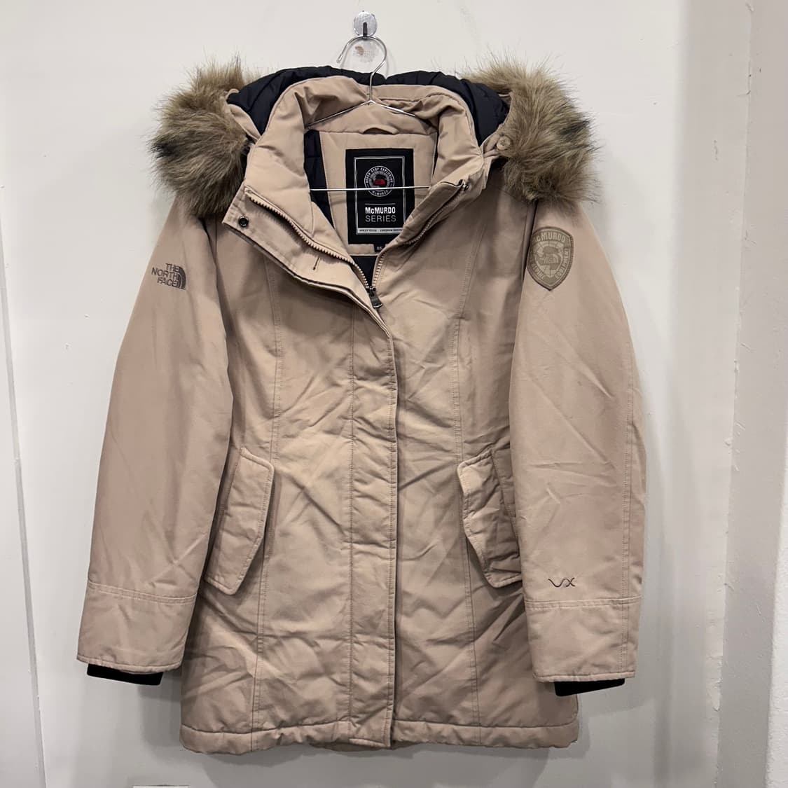 노스페이스 맥머도 시리즈 퍼 후드 쉐르파 패딩 상품이미지2