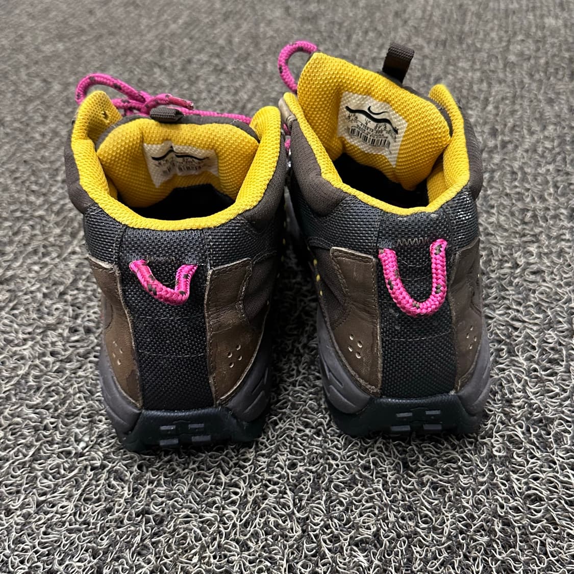 NIKE ACG 나이키 여성 등산화 고어택스 트레킹화 235 상품이미지4