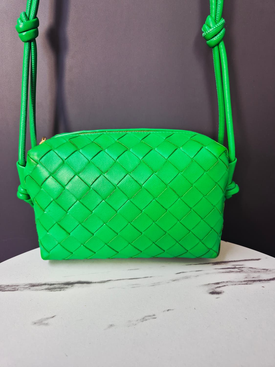 보테가 베네타 카메라백 상품이미지3