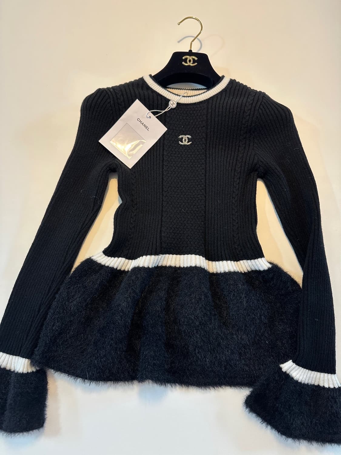 (새상품)샤넬니트티 상품이미지2