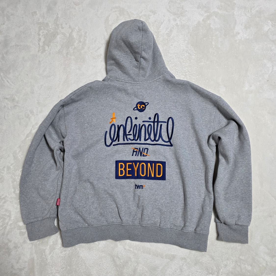 (L)TWN 후드티 상품이미지3