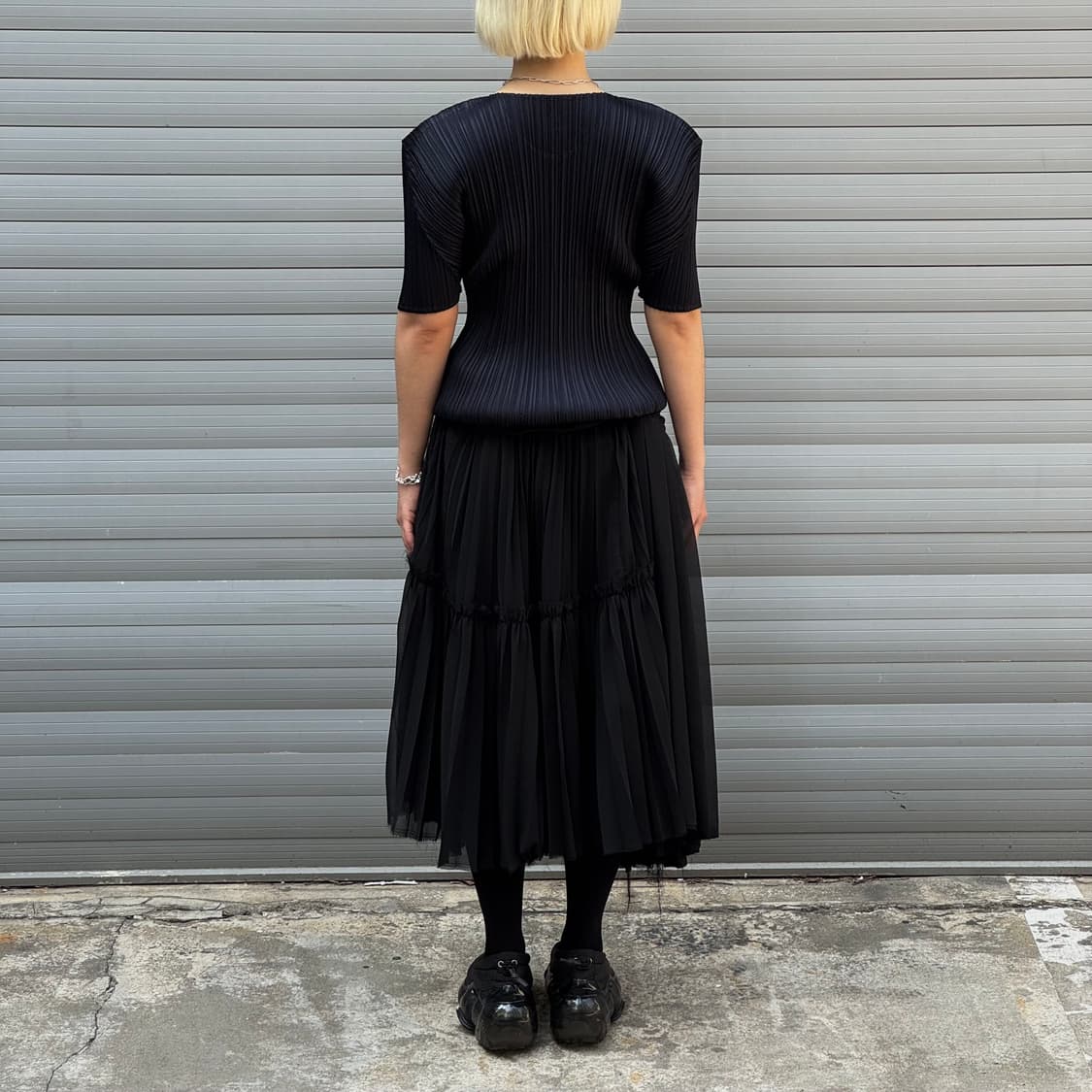 Pleated Black Sheer Skirt 상품이미지8