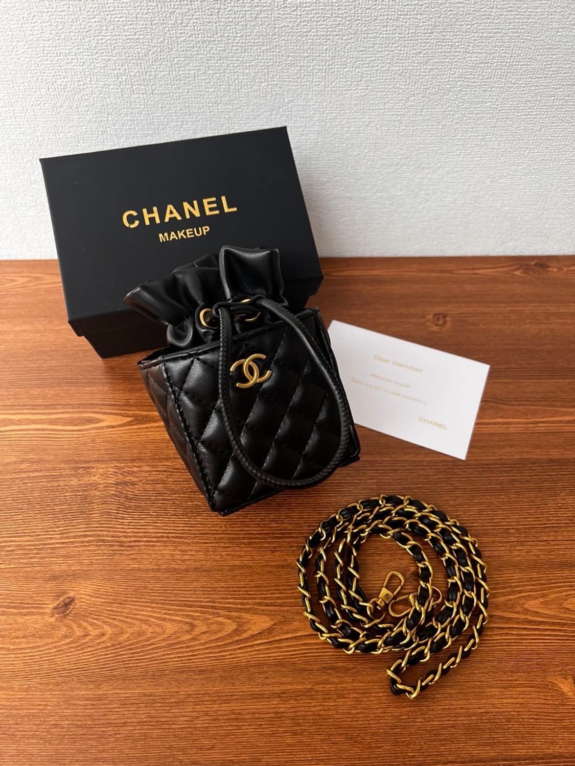 샤넬VIP 미니버킷  복조리 크로스 체인백 블랙 상품이미지1