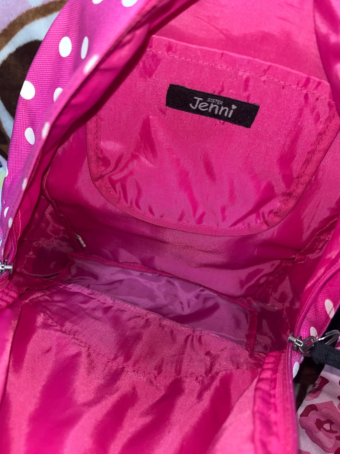 헤이세이 캐캐체깔 프리즘스톤깔 블랙 핑크 도트 가방 백팩 라떼갸루 상품이미지2