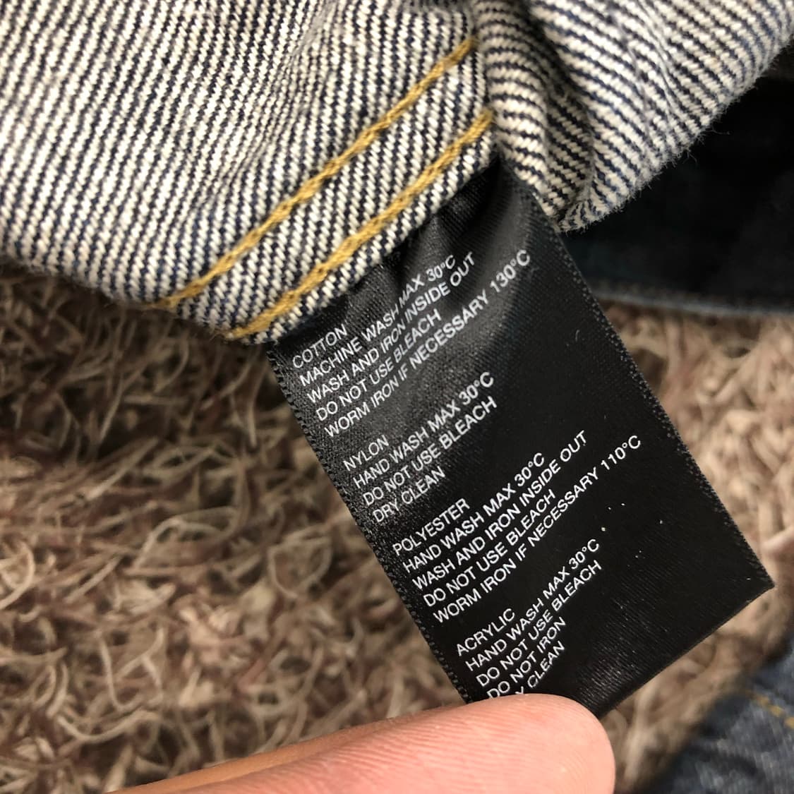 비바스튜디오 워싱 데님 트러커 자켓 상품이미지6