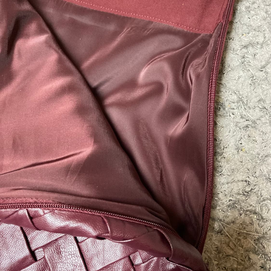 버건디 페이크레더 스커트 상품이미지4