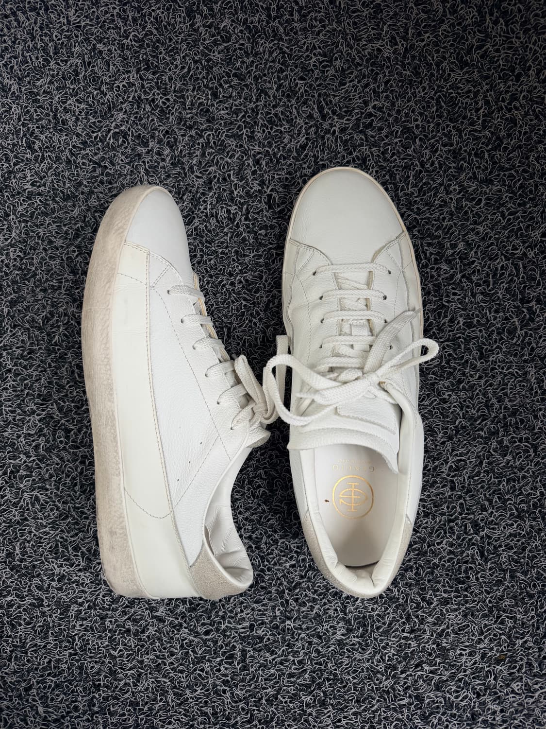 제누이오(GENUIO) 루체 화이트 레더 스니커즈 상품이미지2