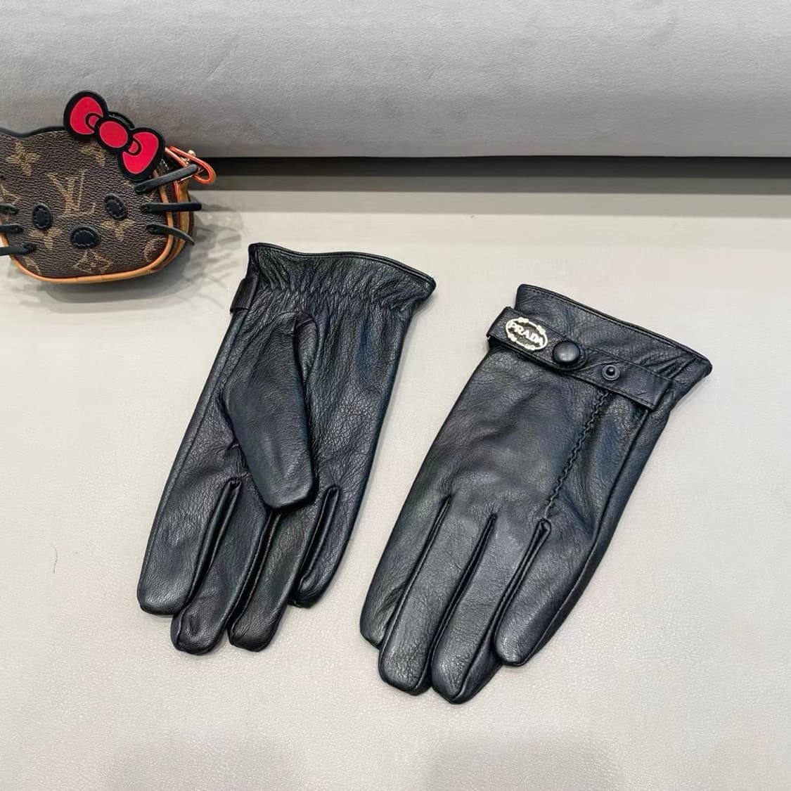 프라다 장갑 여성 기모
 상품이미지1
