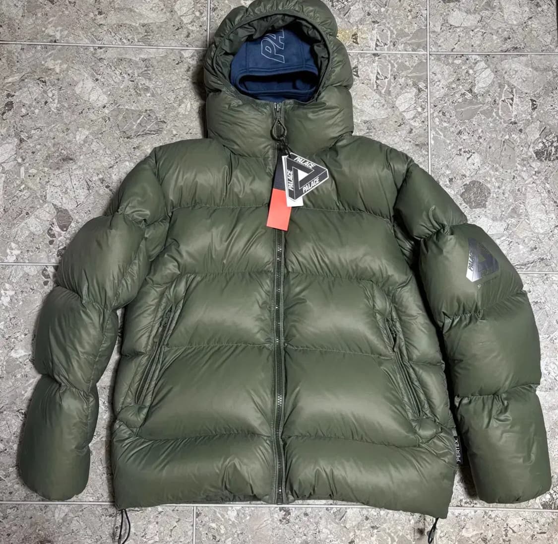 팔라스 퍼텍스 오파크 바라클라바 푸파 그린 24FW l사이즈 상품이미지2