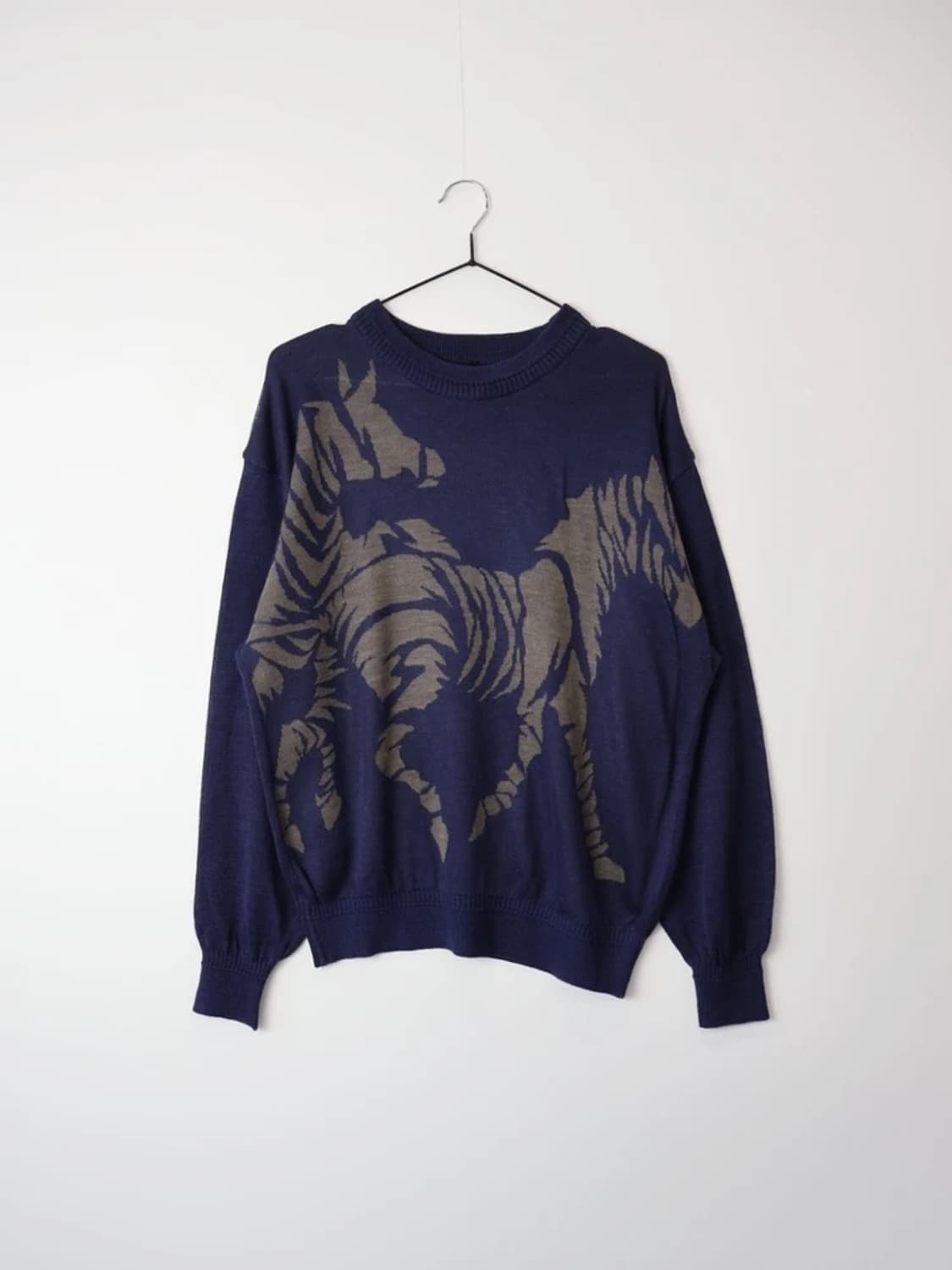 Raika Zebra Graphic Knit Sweater 상품이미지3