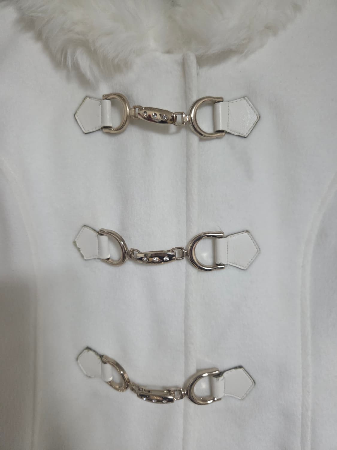 세실맥비 화이트 코트 상품이미지2