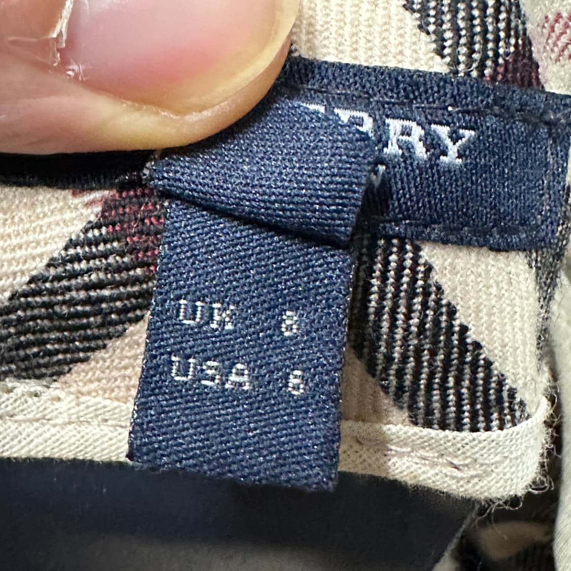 버버리 체크 정품 플레어 스커트  상품이미지7