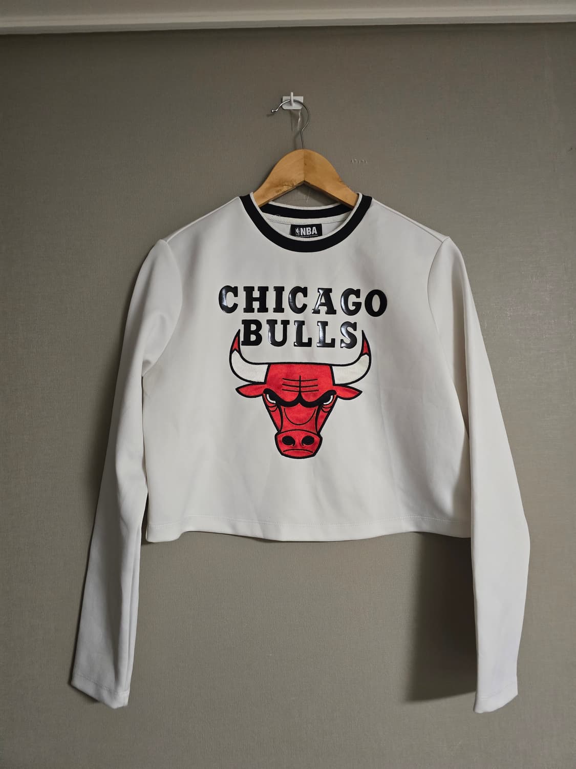 NBA시카고불스 세미크롭맨투맨( 깨끗) 상품이미지1