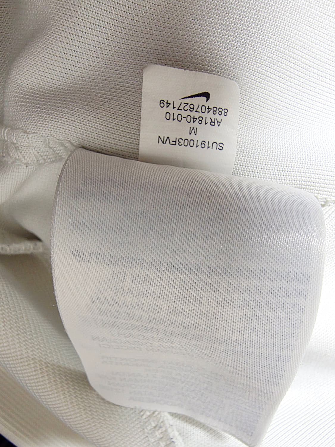 [나이키] 에어 올드스쿨 블랙 화이트 배색 반집업 아노락 M 실측L 상품이미지5