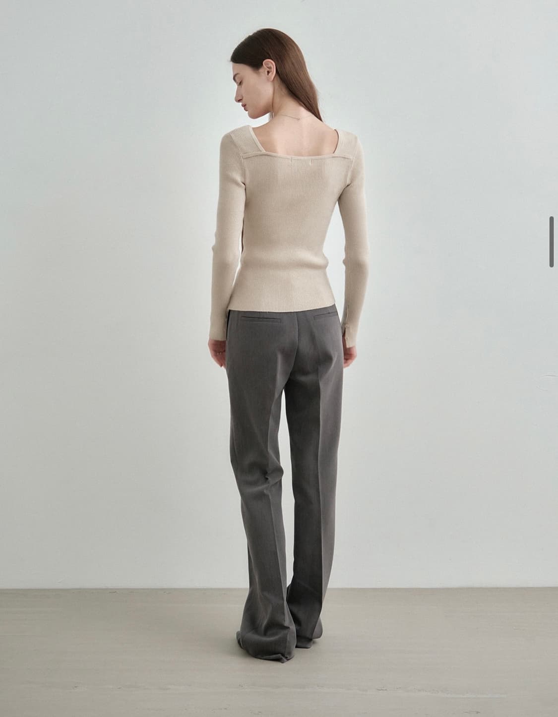 몽돌 사선 골지 니트 베이지S 상품이미지3