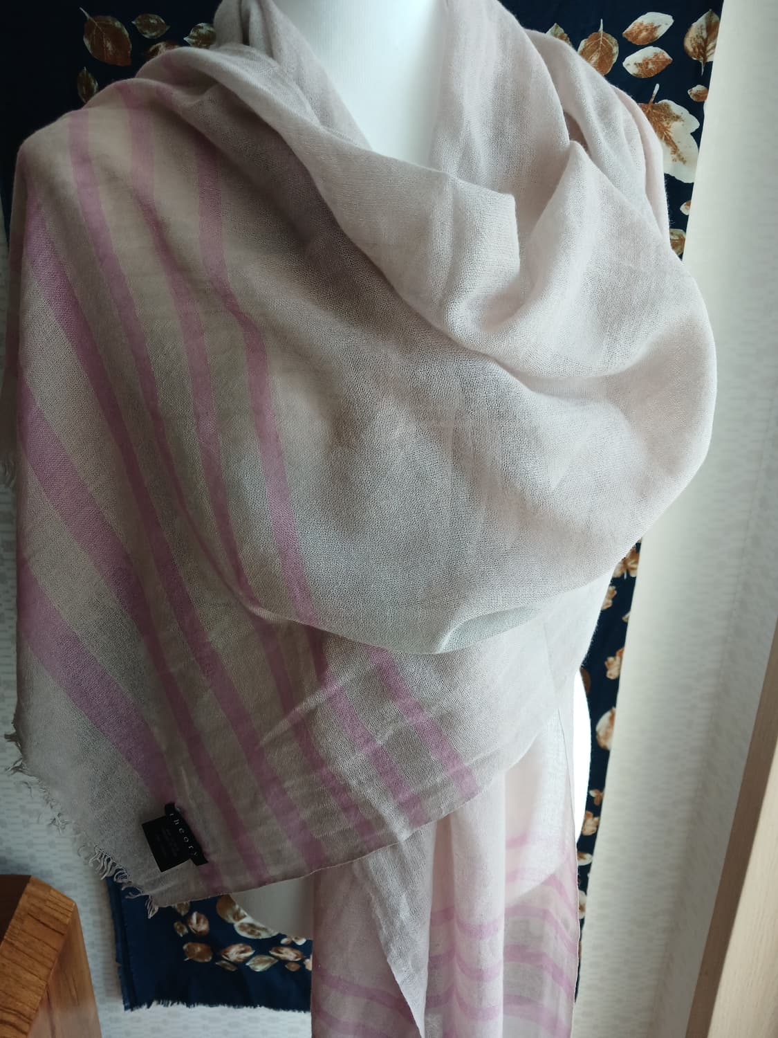 Theory 면스카프 상품이미지3