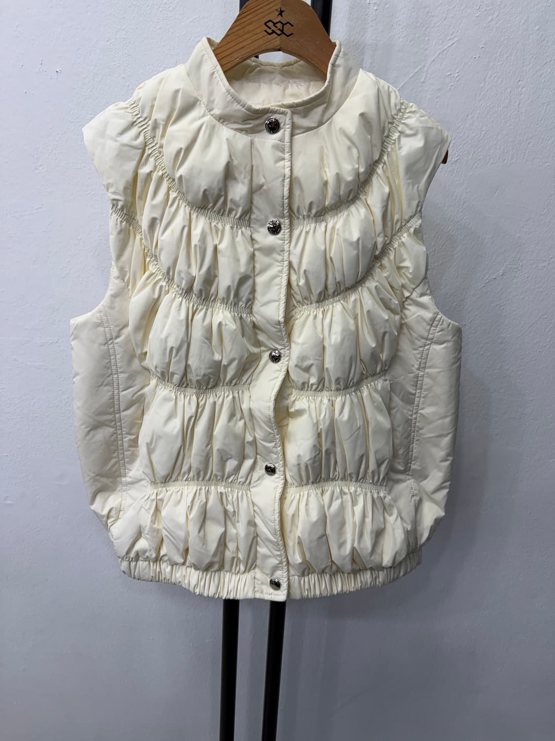 정품) chloe 끌로에 여성 패딩조끼 M 상품이미지1