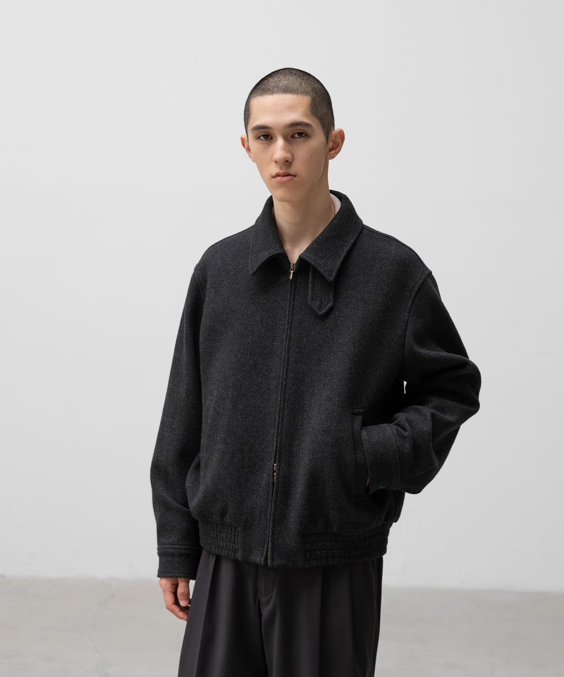 어나더오피스 21fw 볼륨 블루종 캐비어 / 2사이즈 상품이미지1