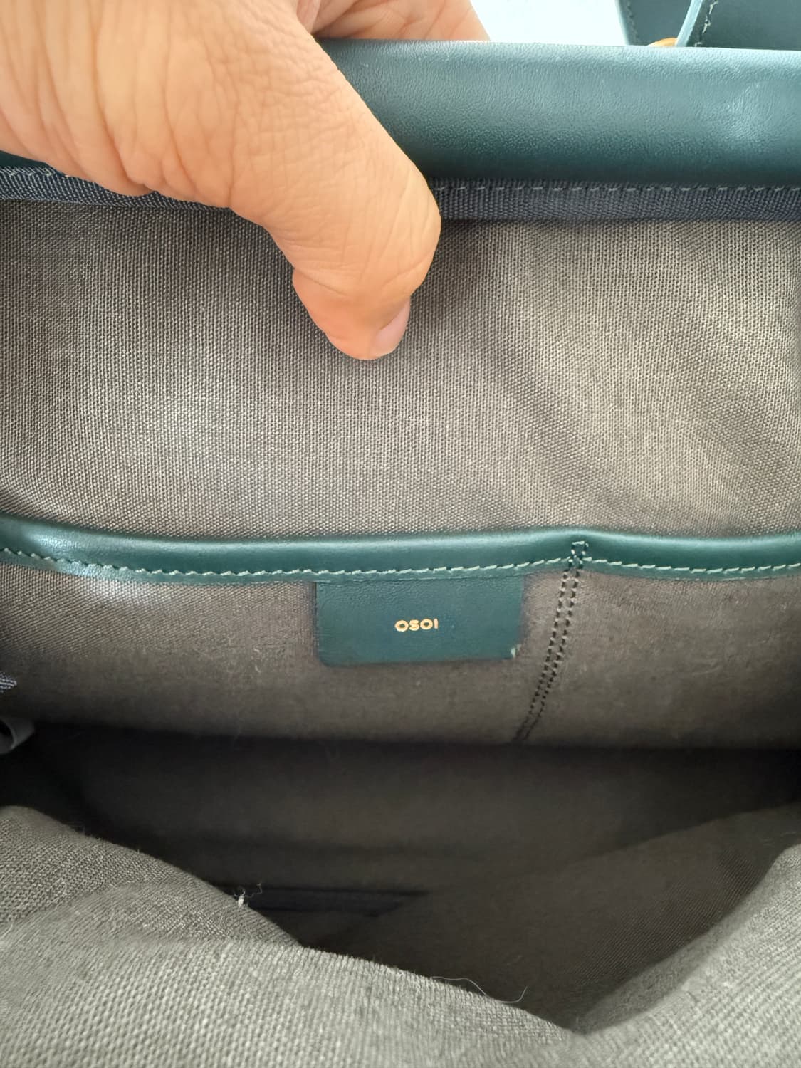 오소이(OSOI) 레더 브로트백 상품이미지8