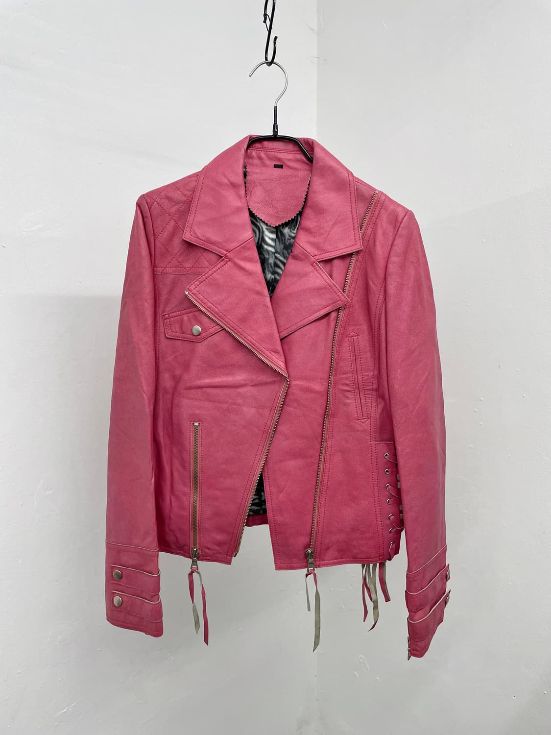 핑크 레더 아일렛 라이더 자켓 상품이미지4