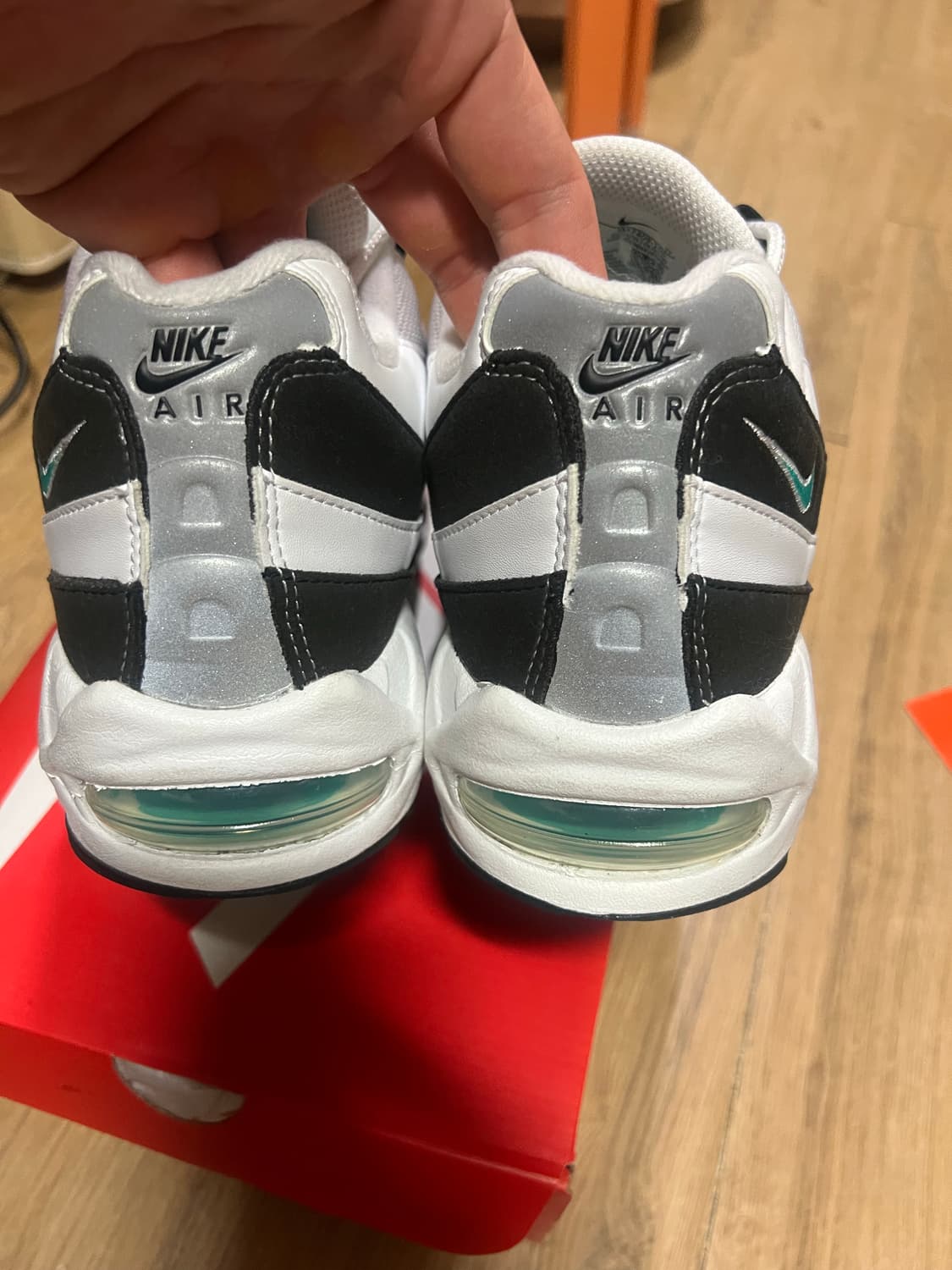 나이키 에어맥스 95 에메랄드 290 상품이미지5