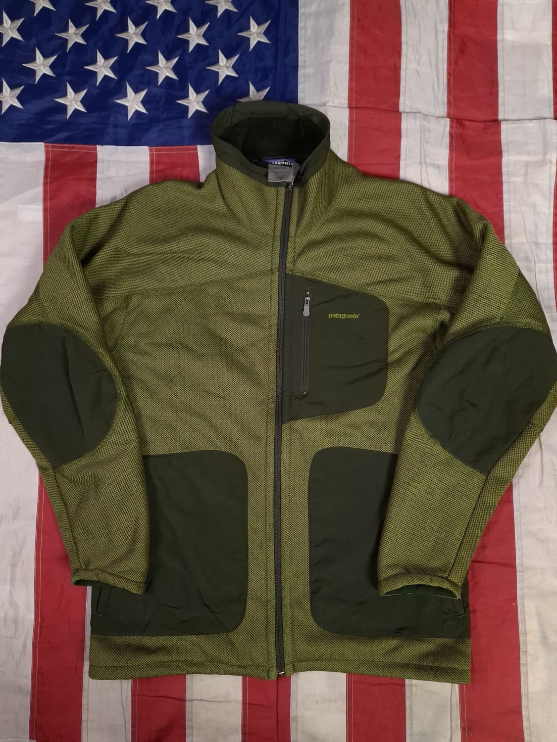 특A 오리지날 미국제조 일본판 파타고니아 R2 후리스 자켓 상품이미지1
