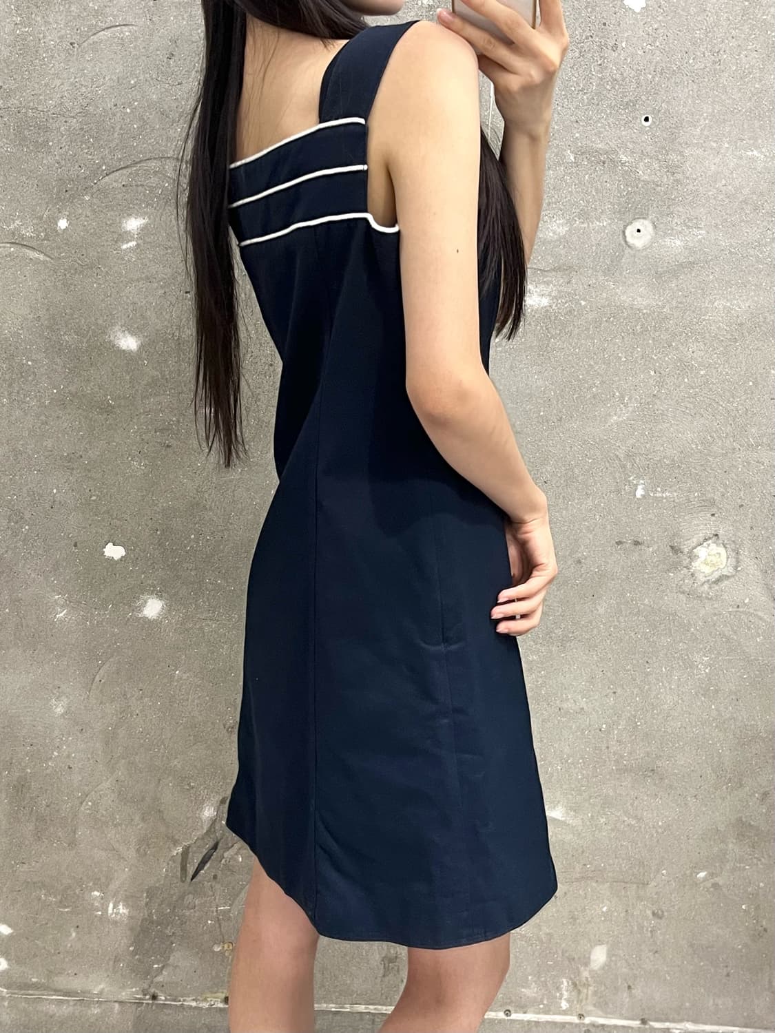 Courreges 꾸레쥬 네이비컬러 미디 원피스  상품이미지3