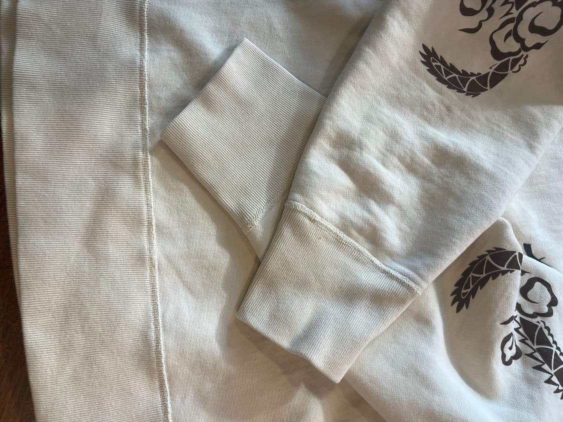 아비렉스 90's 드래곤 프린트 맨투맨 상품이미지8