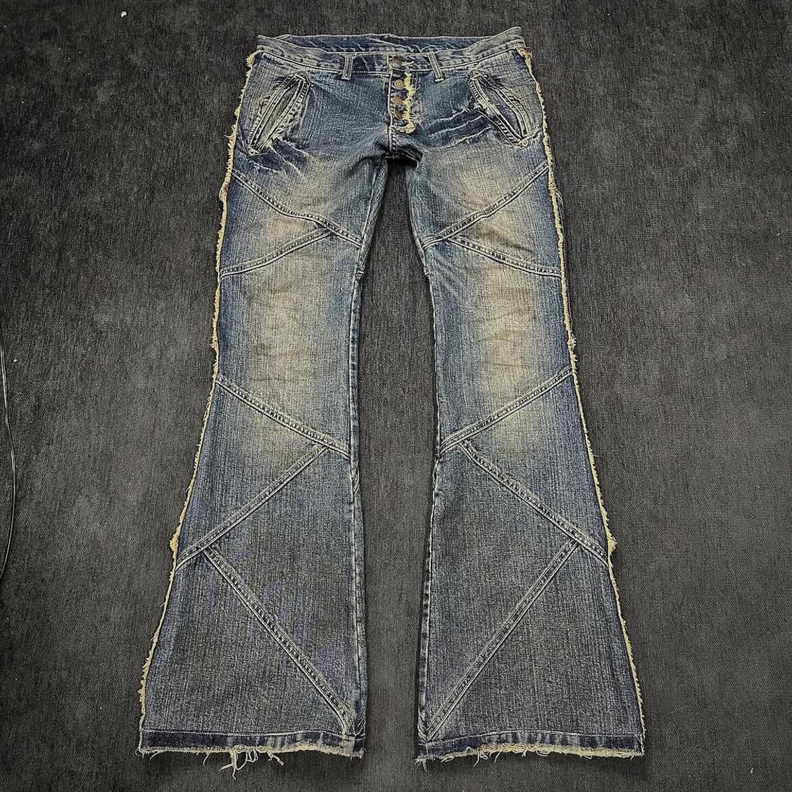 tornado fringe washed Bootscut jeans 상품이미지1
