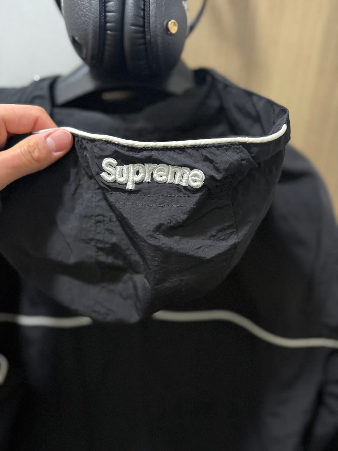 슈프림 [새상품급.정품] 바람막이 (70만) 박스로고 아노락 하프집업 L 상품이미지4