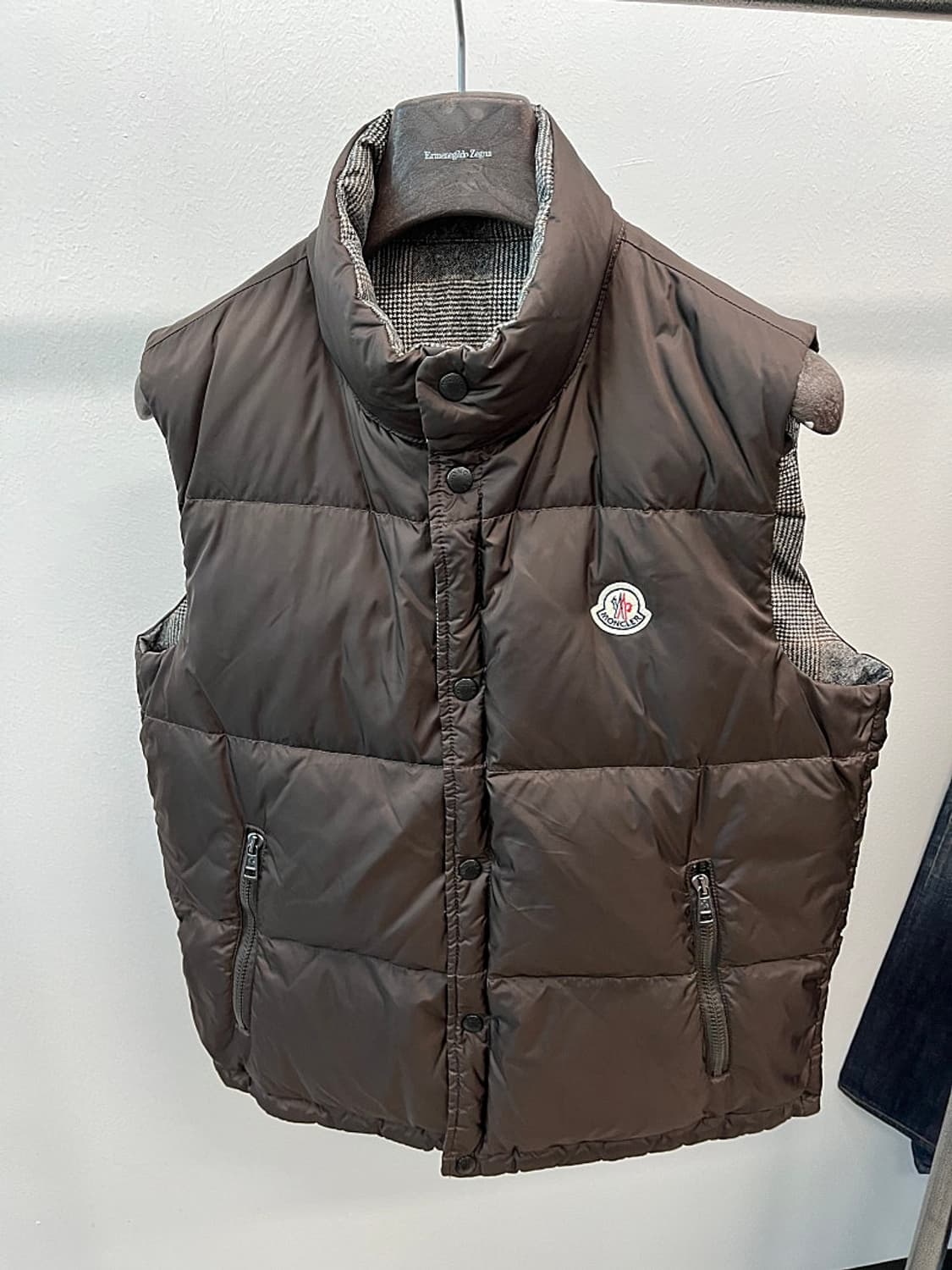 100-105) 몽클레어 리버시블 패딩조끼  상품이미지2