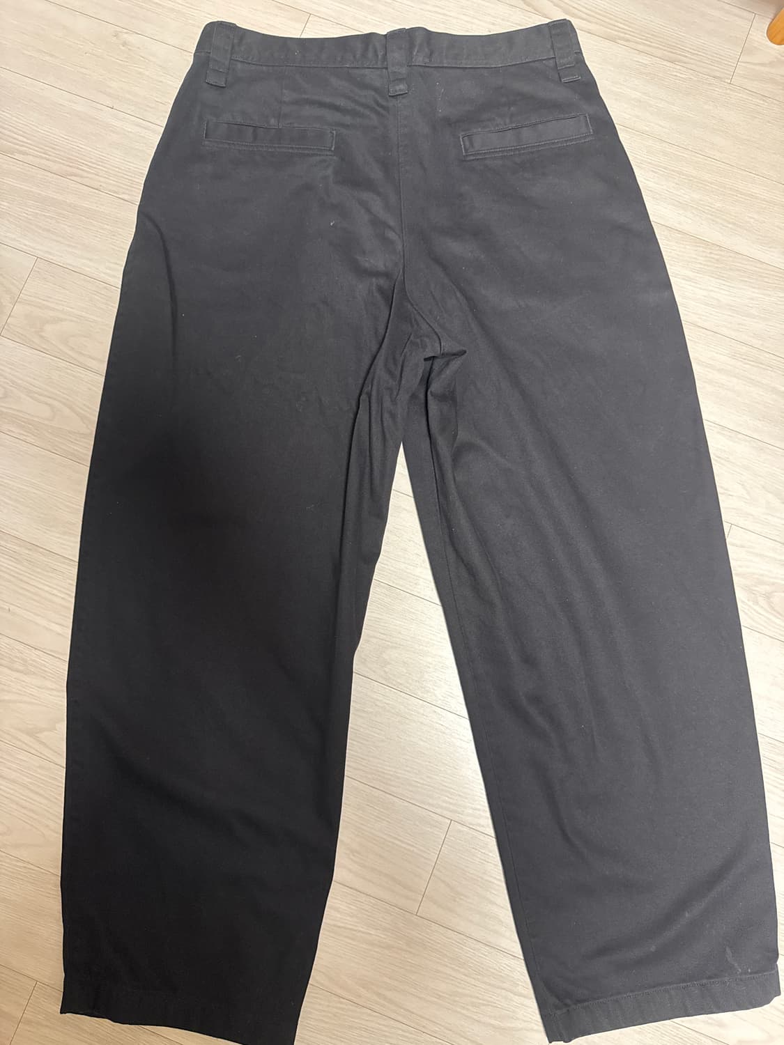 유니클로 와이드핏 치노팬츠 88사이즈 상품이미지2